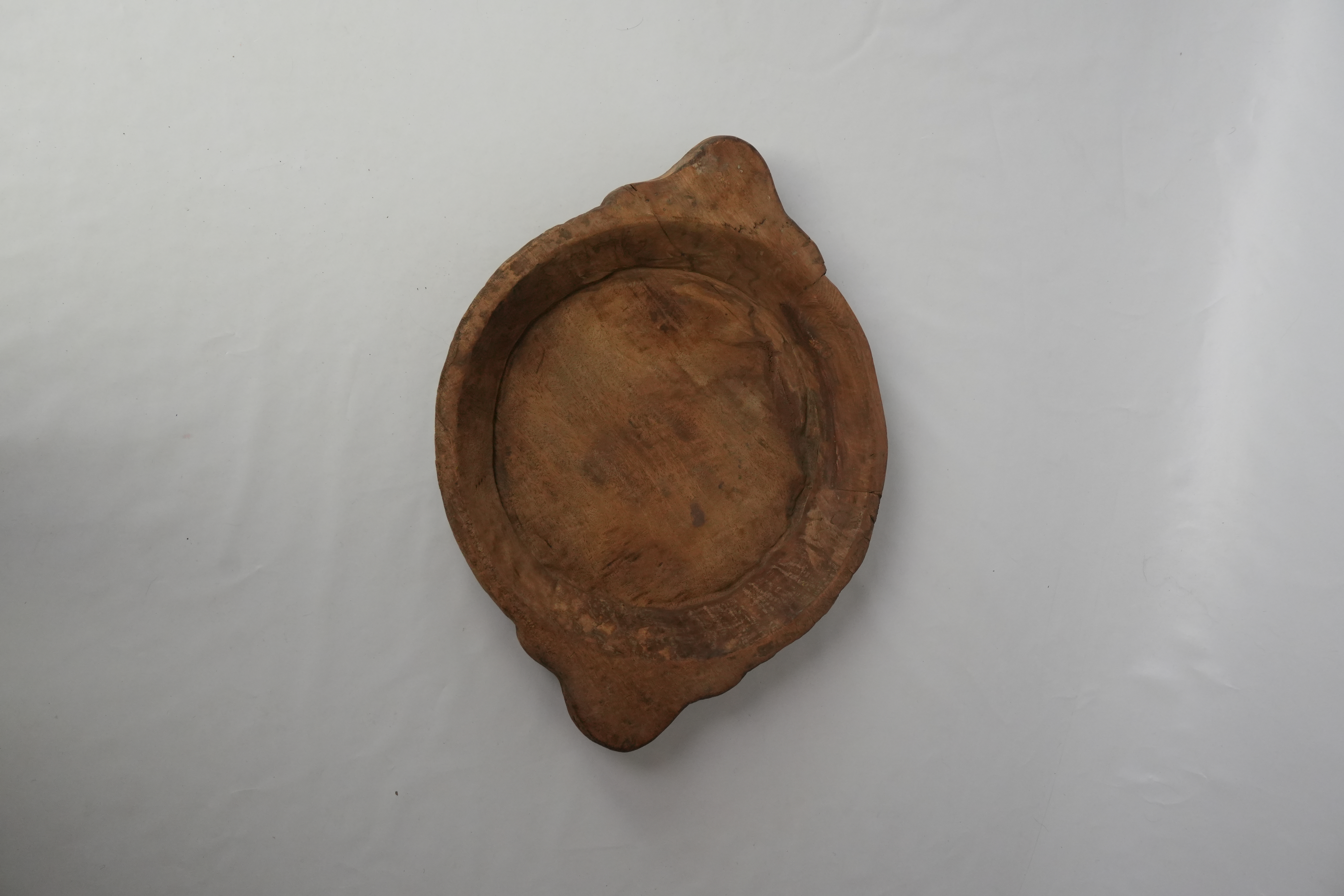 Alte Holzschale mit Griffen Indien Ø 44 cm 