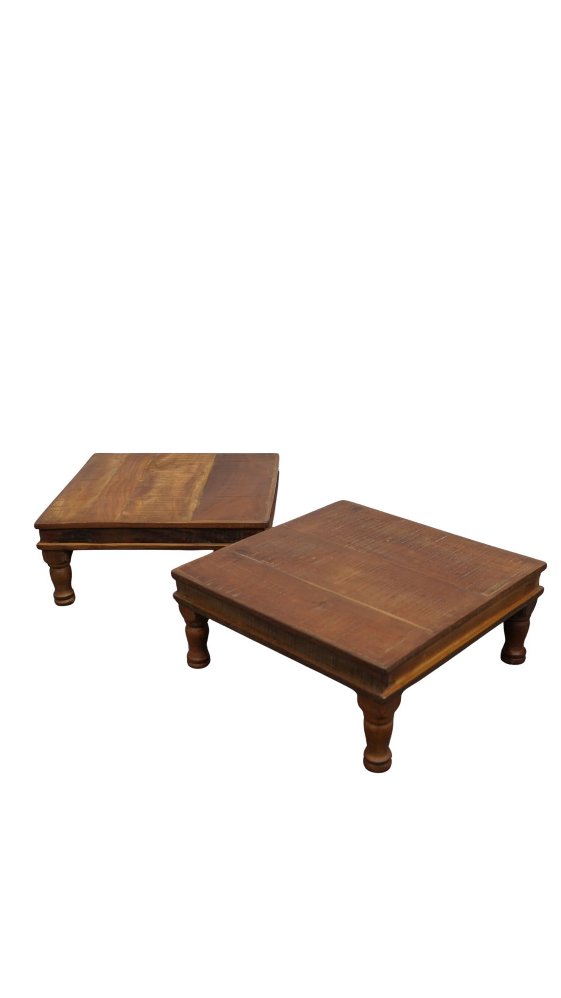Massivholz Couchtisch mit gedrechselten Beinen – rustikales Vintage Design