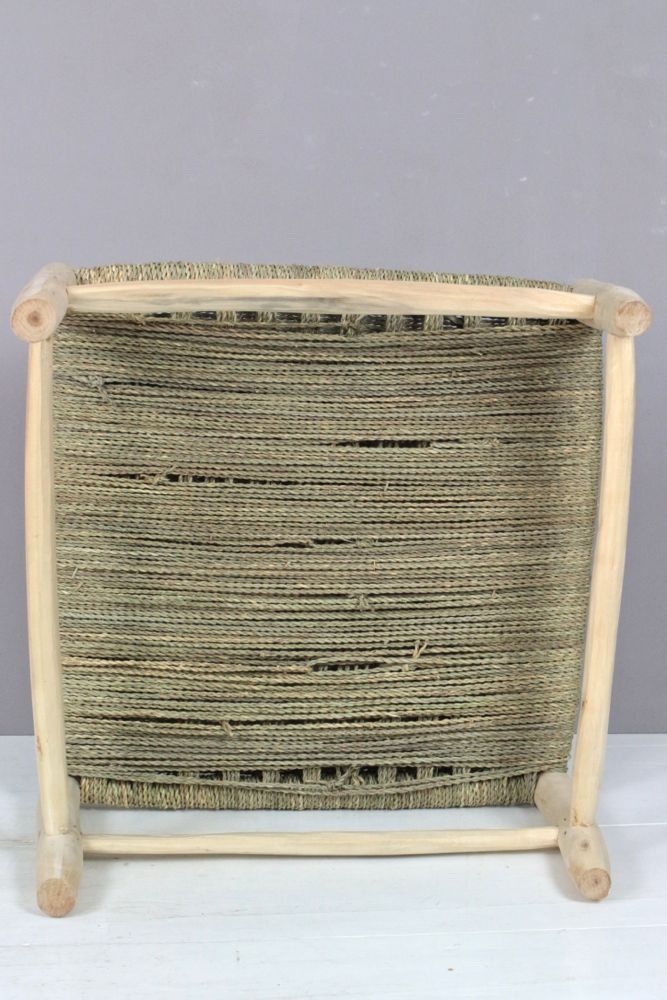 Großer niedriger Hocker mit Geflecht, 30x60x60 Großer niedriger Hocker mit Geflecht, 30x60x60