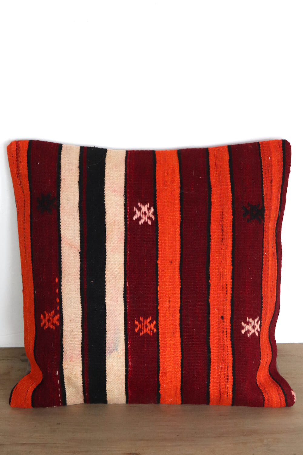 Cushion cover kilim 60x60