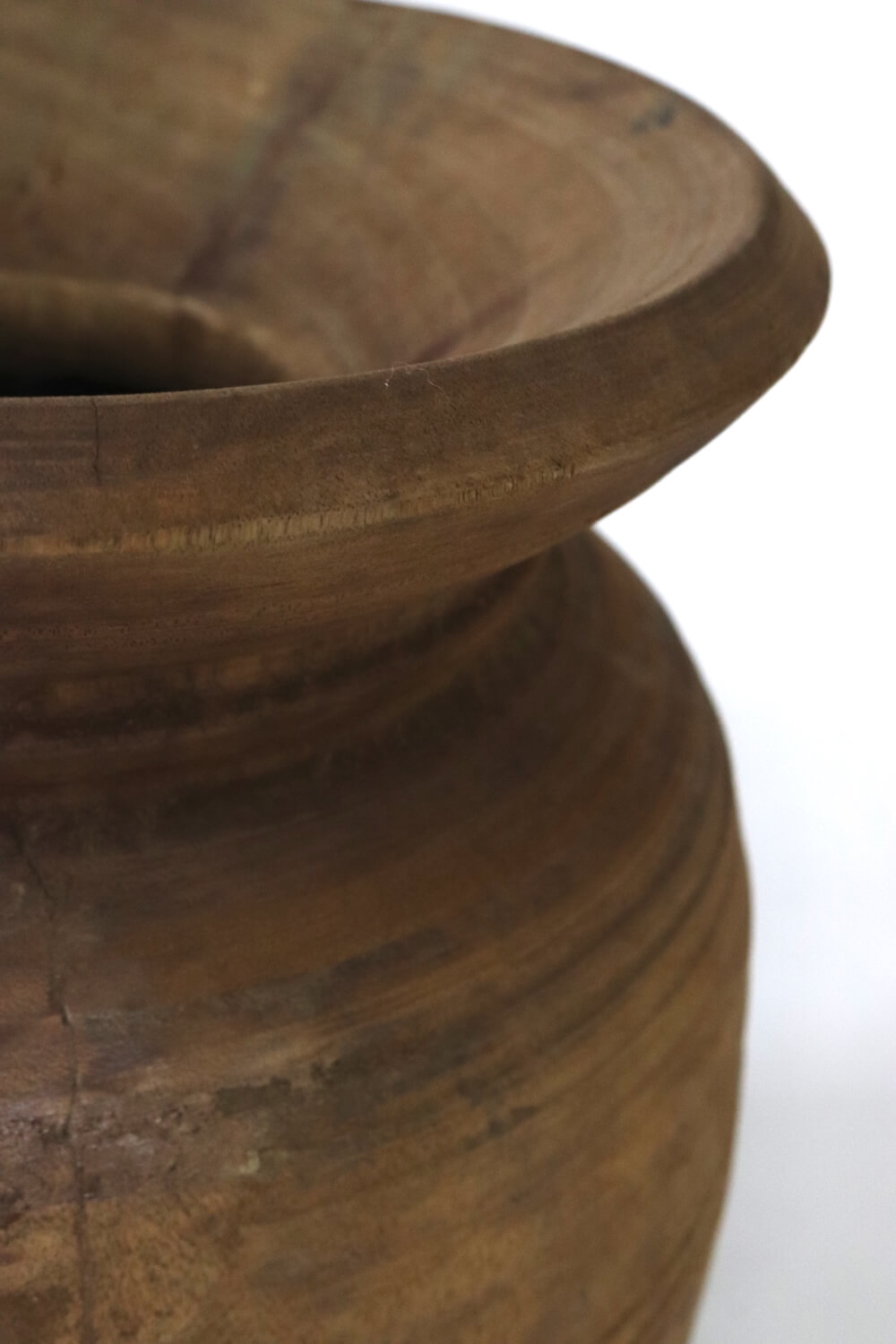 Antique vase from Nepal 37xø28 Antique vase from Nepal 37xø28
