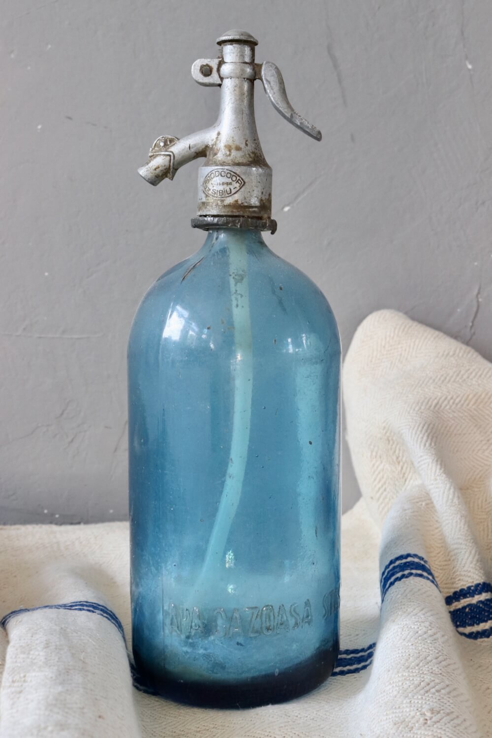 Siphonflasche antik blau 