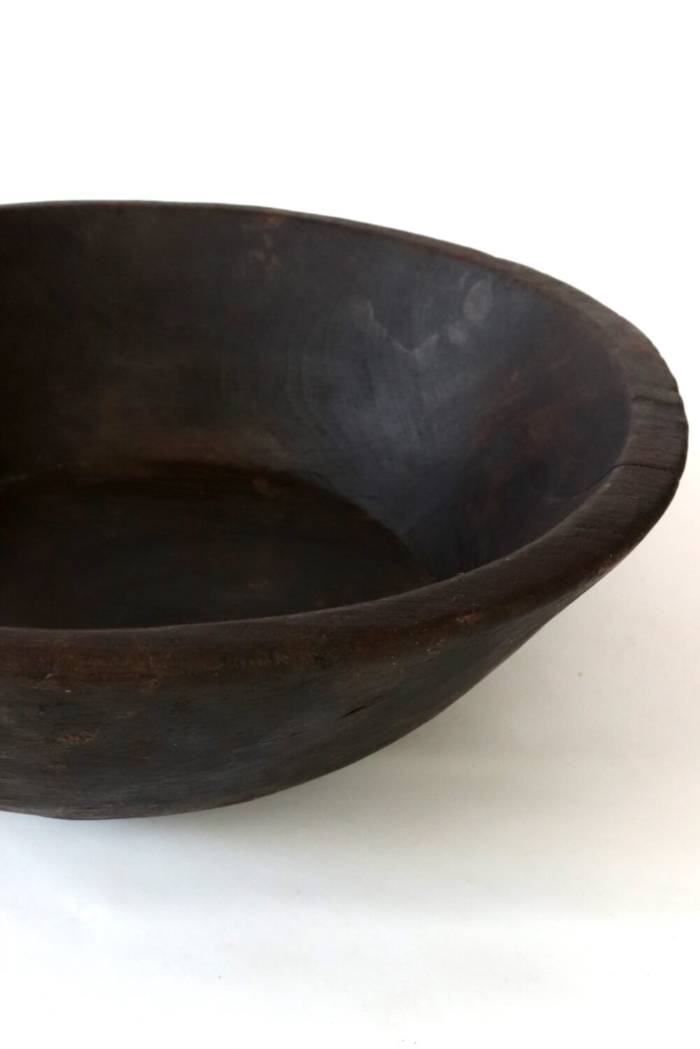 Gurage wooden bowl with handle 