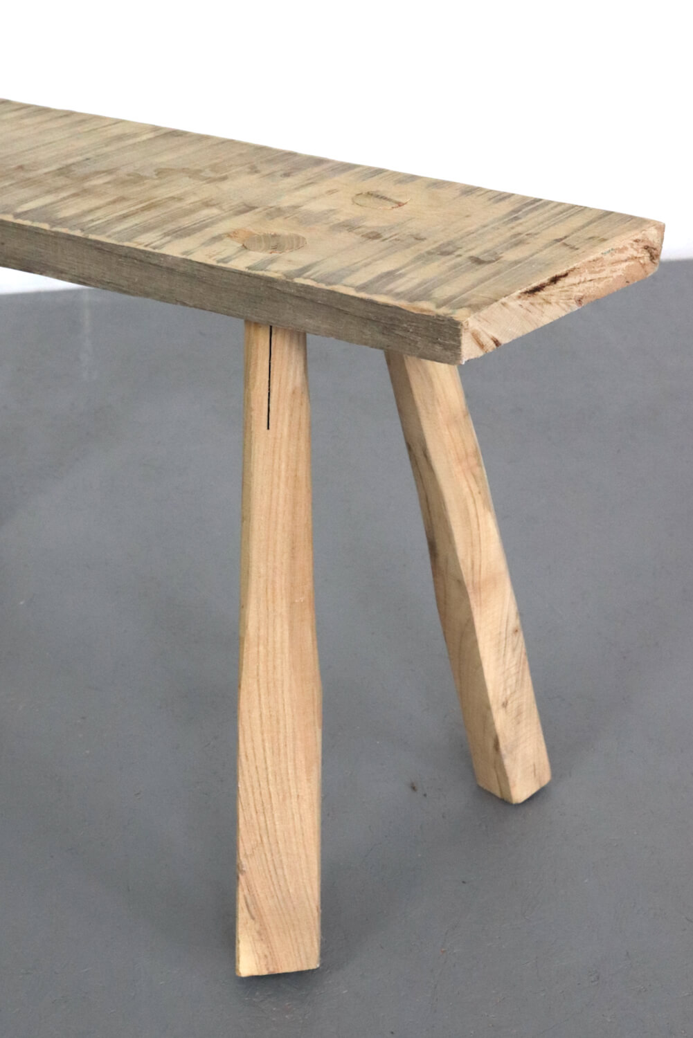 Derbe Bank aus altem Naturholz rustikal, 88 cm Derbe Bank aus altem Naturholz rustikal, 88 cm