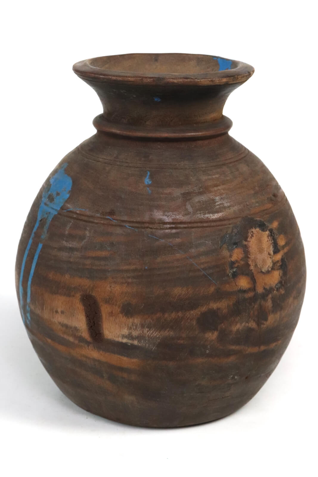 Antique neck pot from Nepal Antique neck pot from Nepal