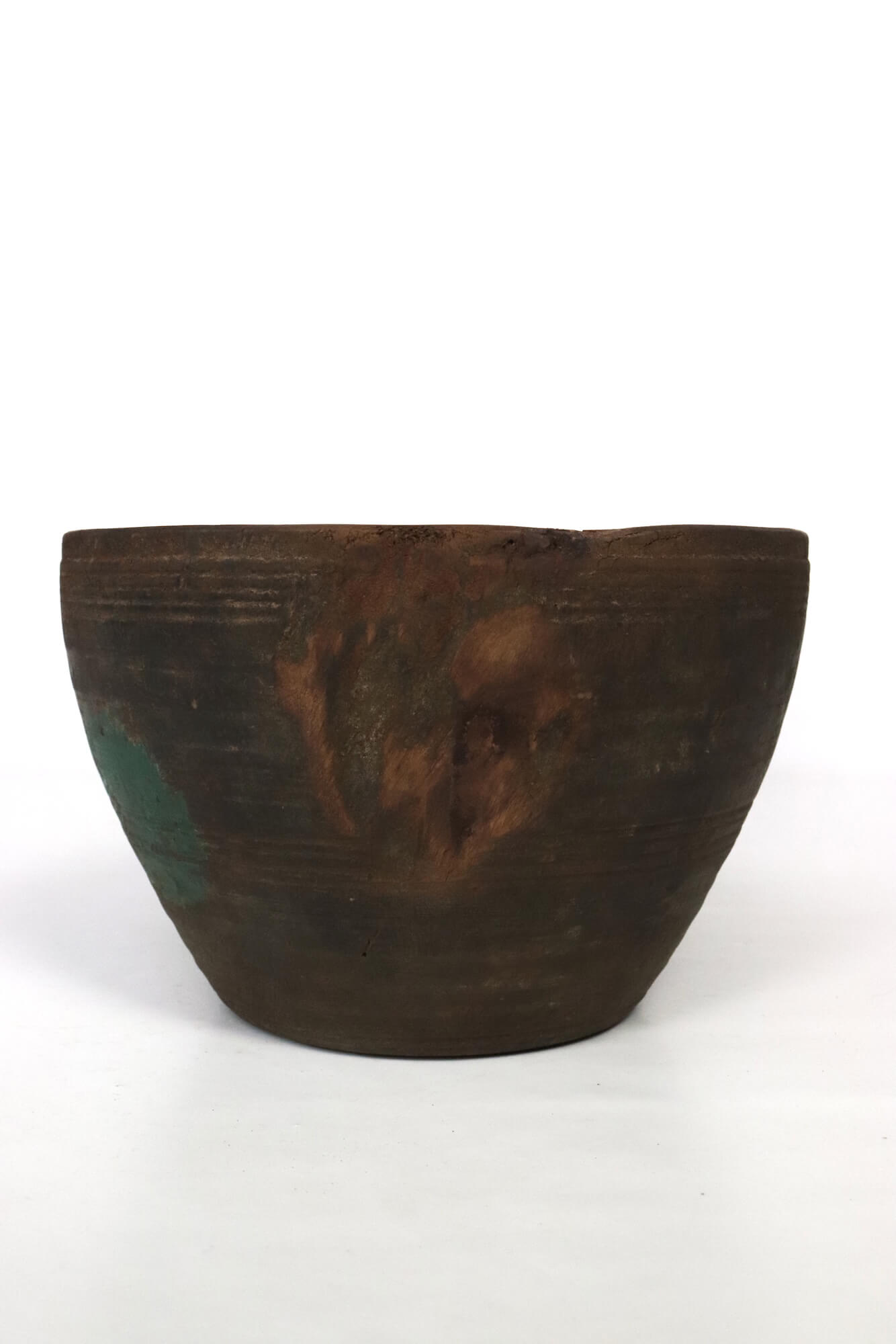 Antique bowl from India,ø 26x17 Antique bowl from India,ø 26x17