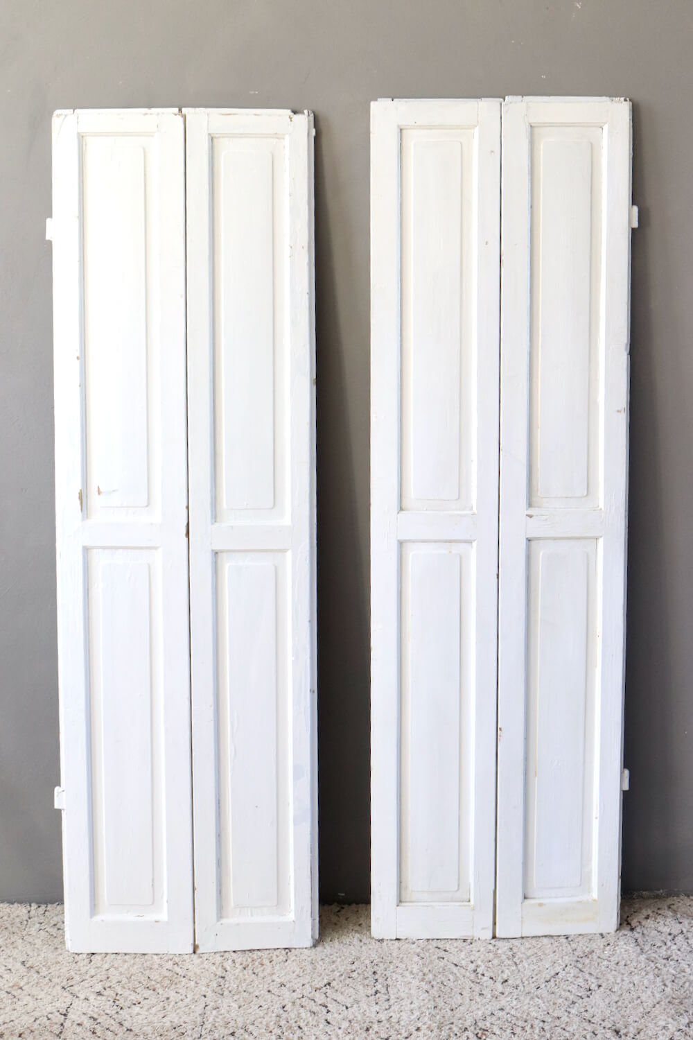 Paar weißer Fensterläden antik, 170x105