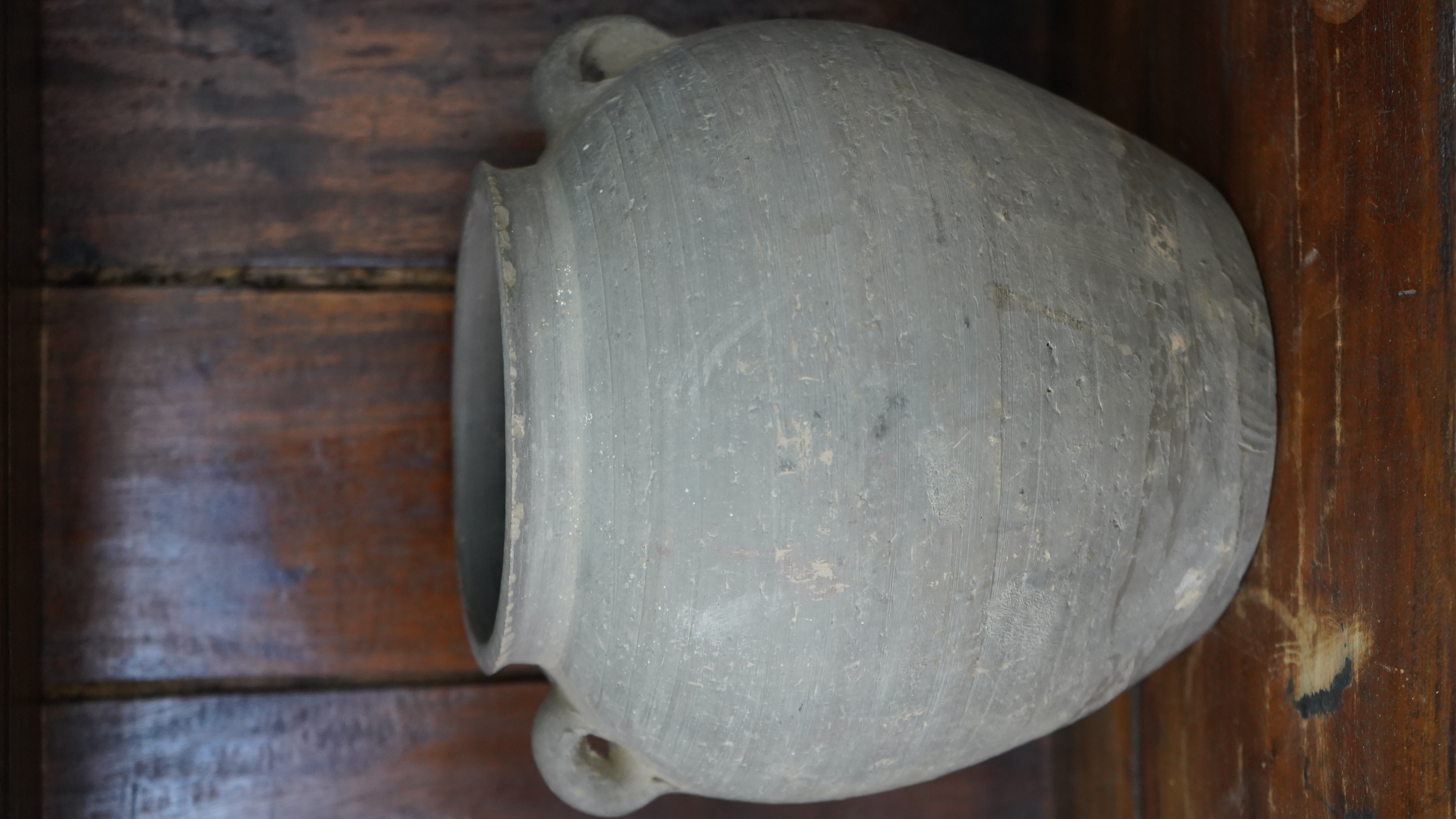 antiker kleiner Ton-Topf - China