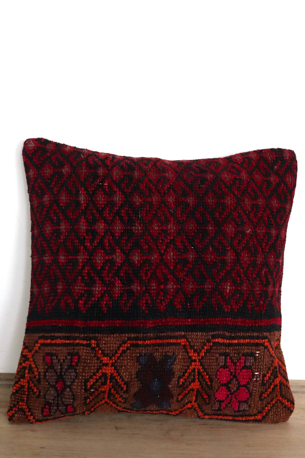 Turkish carpet cushion 50x50