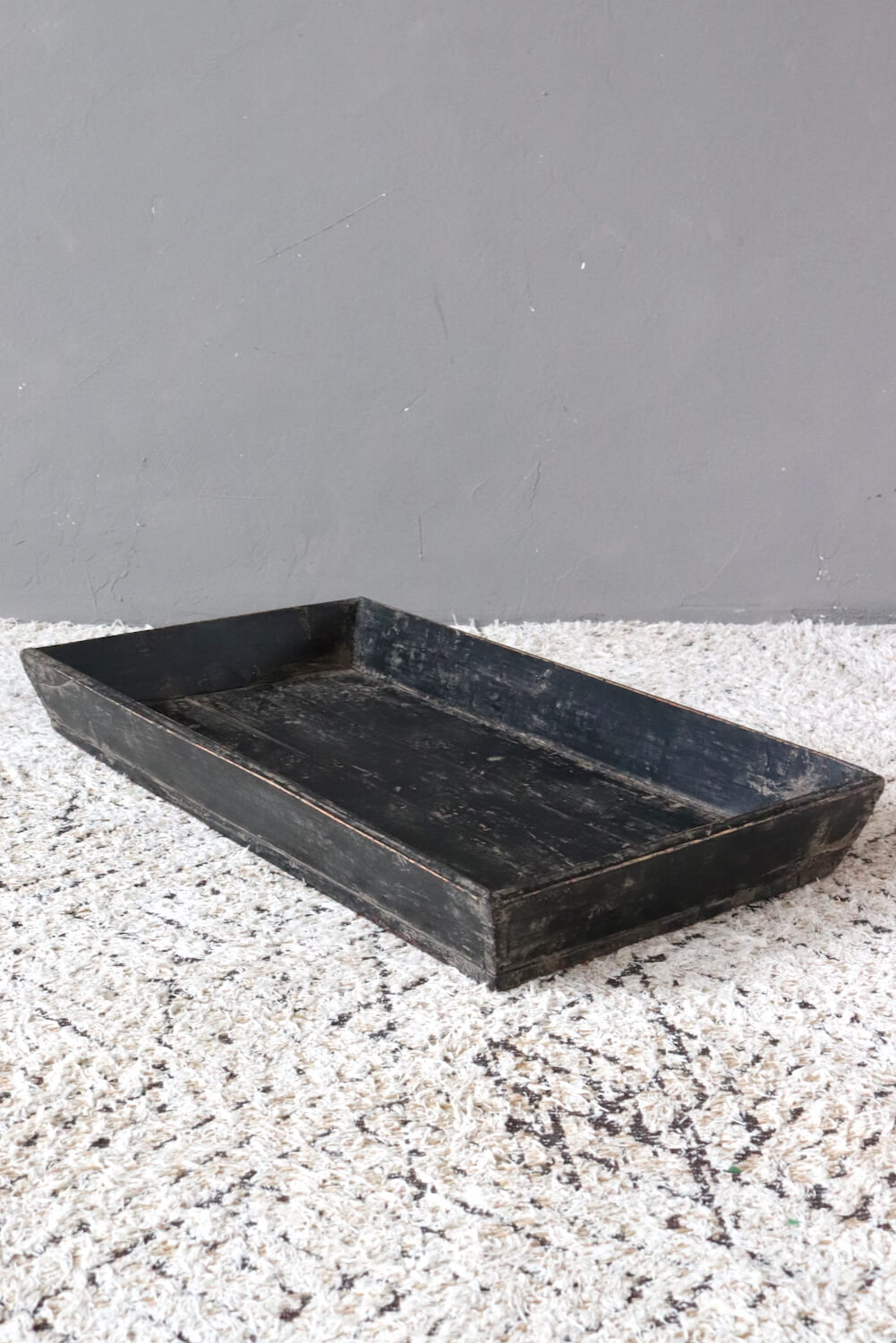 Antique Chinese tray black, 65x35