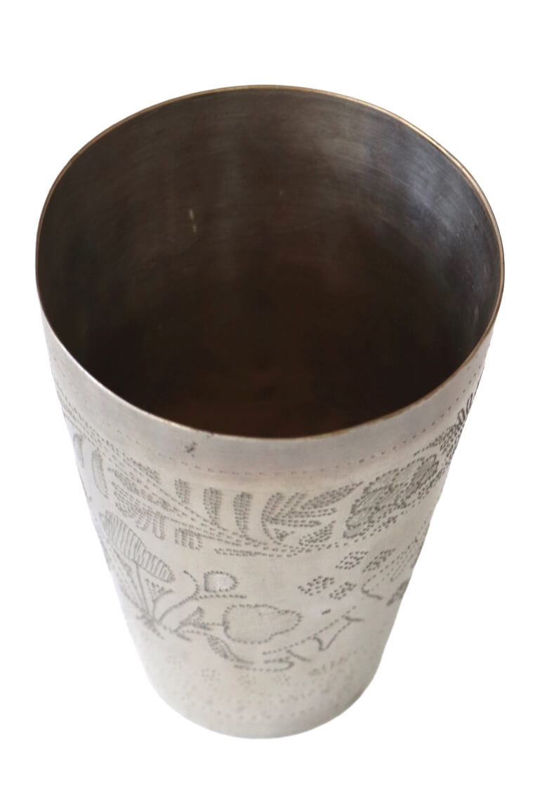 Antiker Messingbecher M