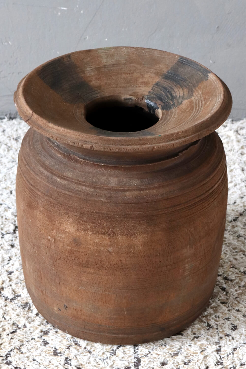 Big Nepal wooden pot 31xø27