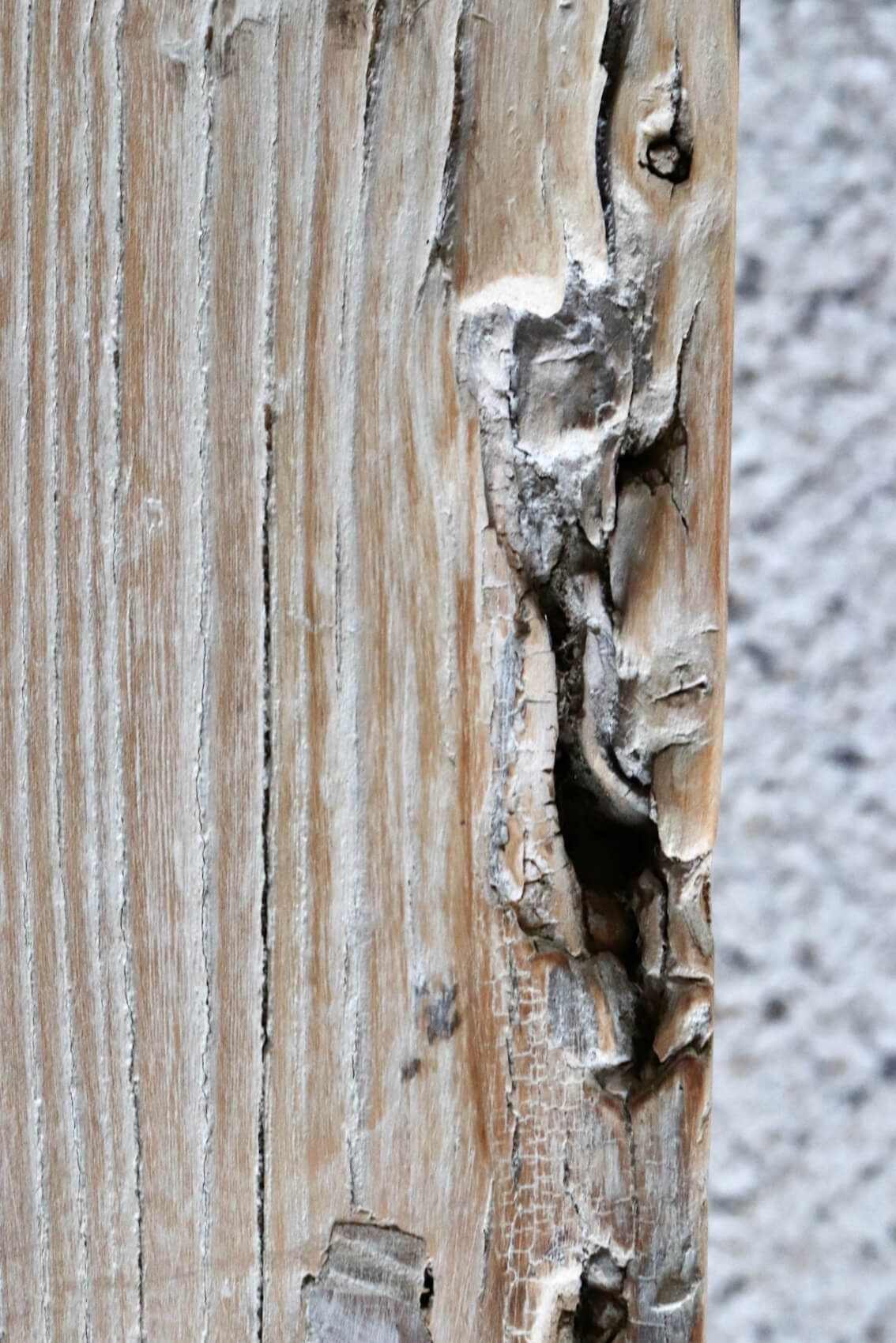 High stool made of recycled wood