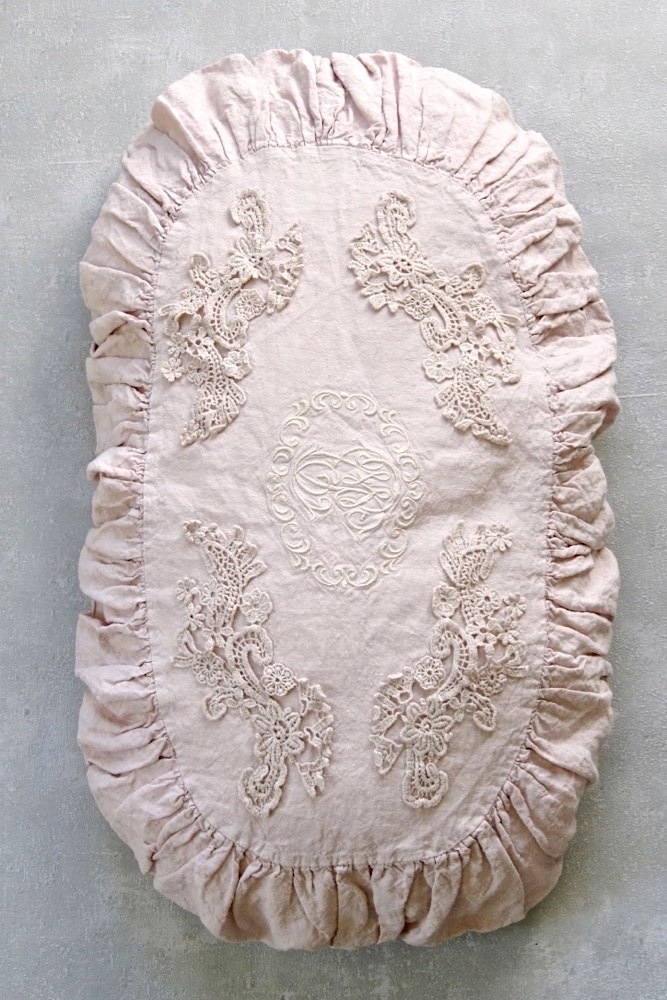 spitzen kissen oval rosa Leinenkissen oval mit Spitze, rosa, 45x70