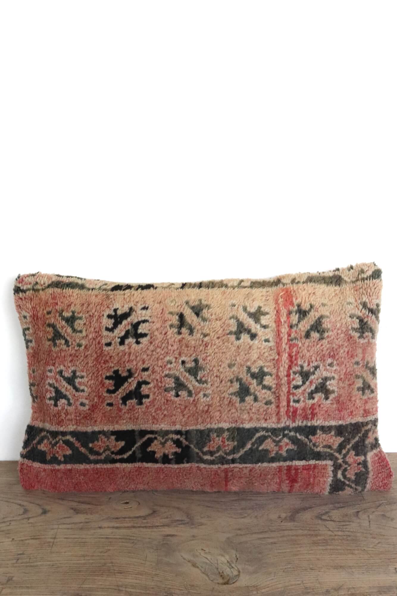 Vintage Berber cushion Morocco 60x40 Vintage Berber cushion Morocco 60x40