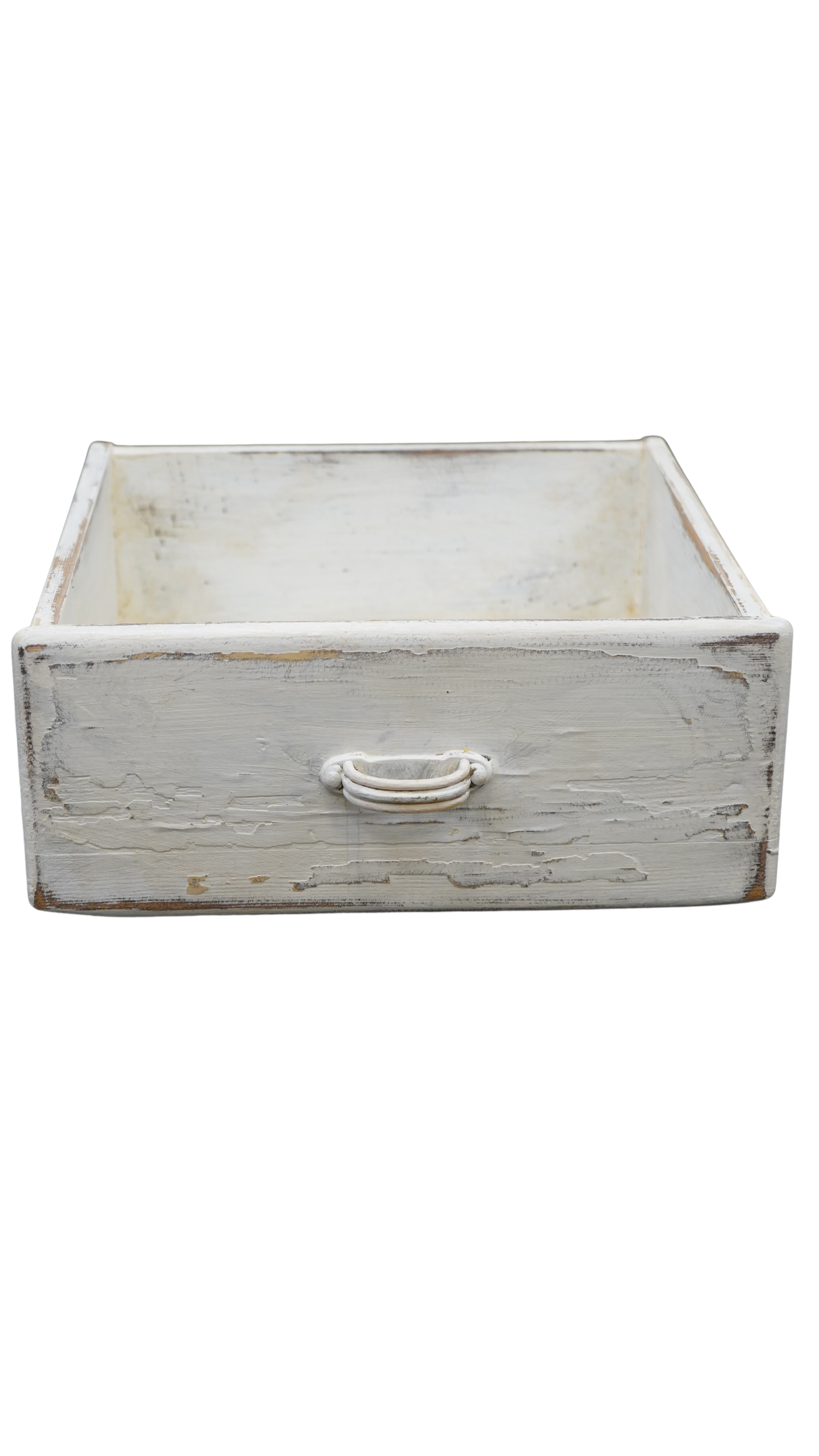 charaktervolle Vintage-Holzschublade mit weißer Patina