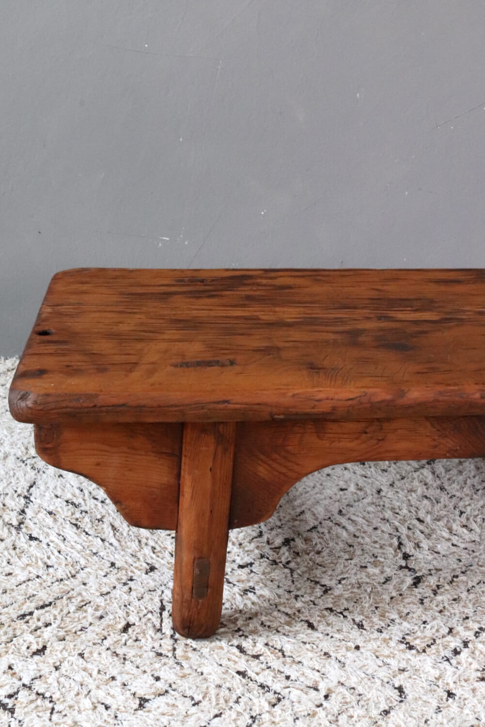 Small antique coffee table 26x76x41