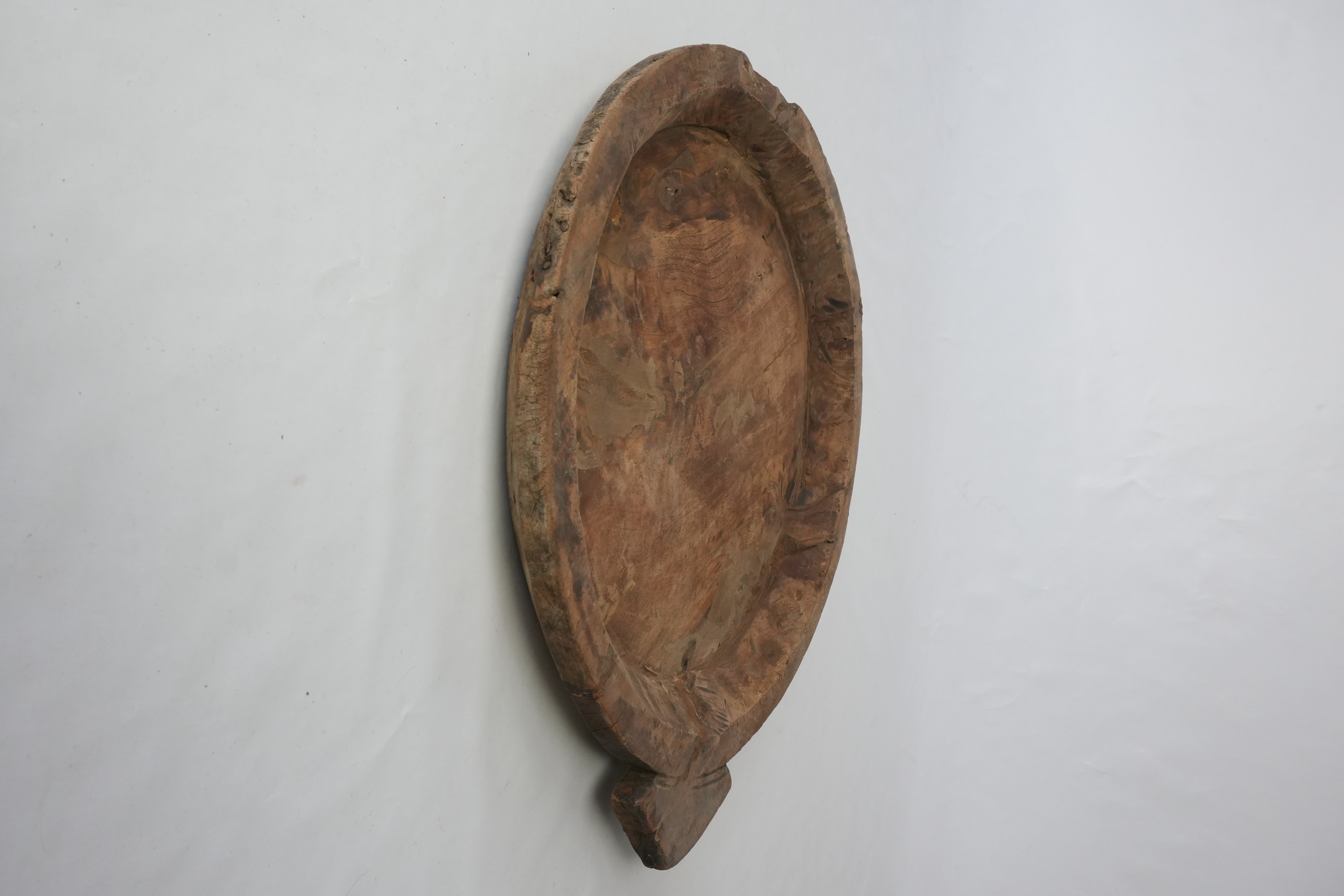 Holzschale antik mit Griff Indien Ø 44 cm