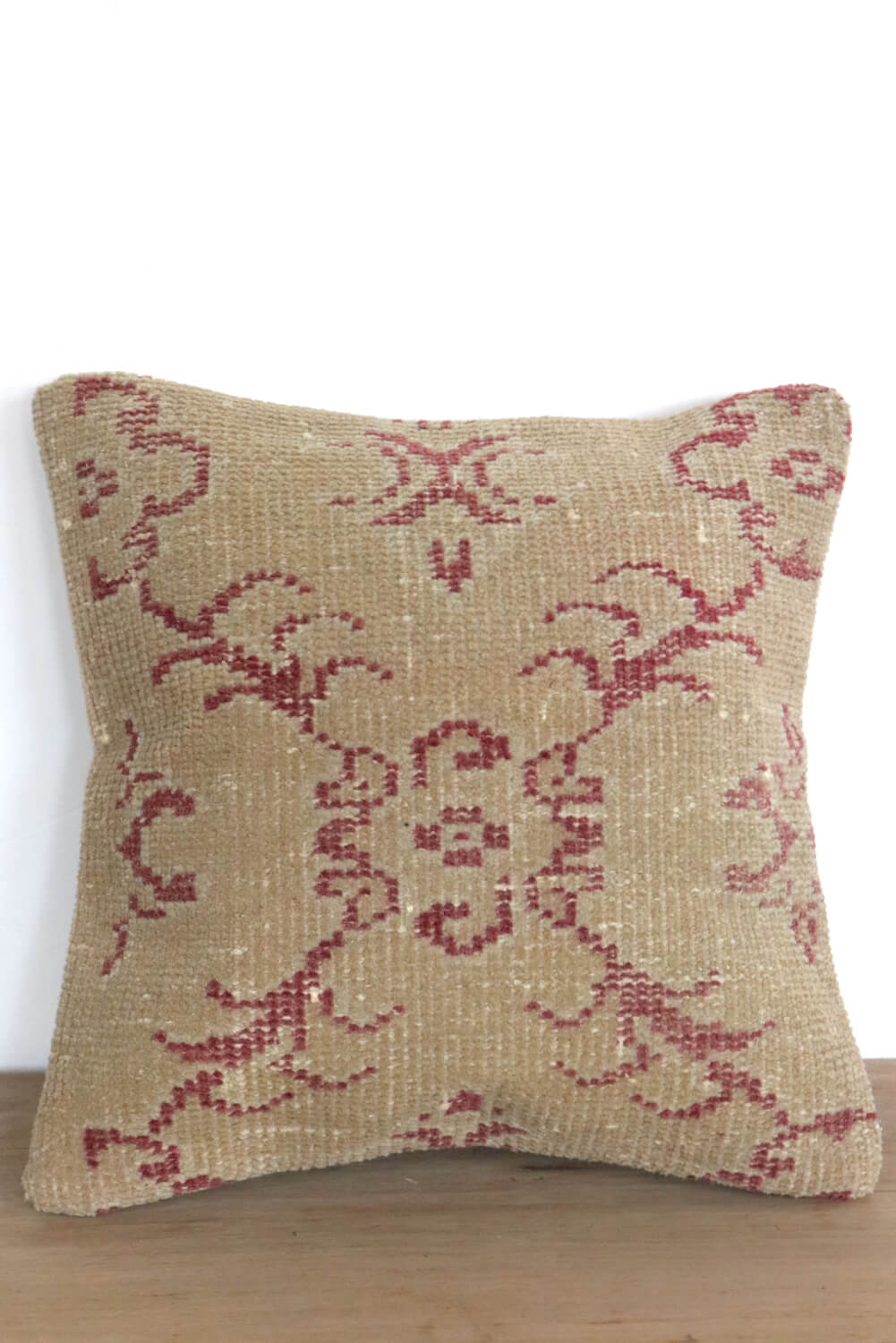 Turkish carpet cushion 40x40