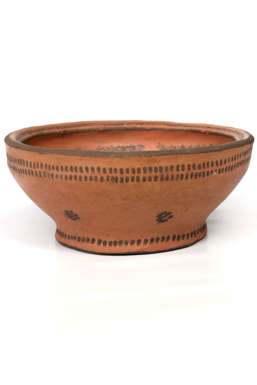 Clay bowl from Kalpuregan Clay bowl from Kalpuregan