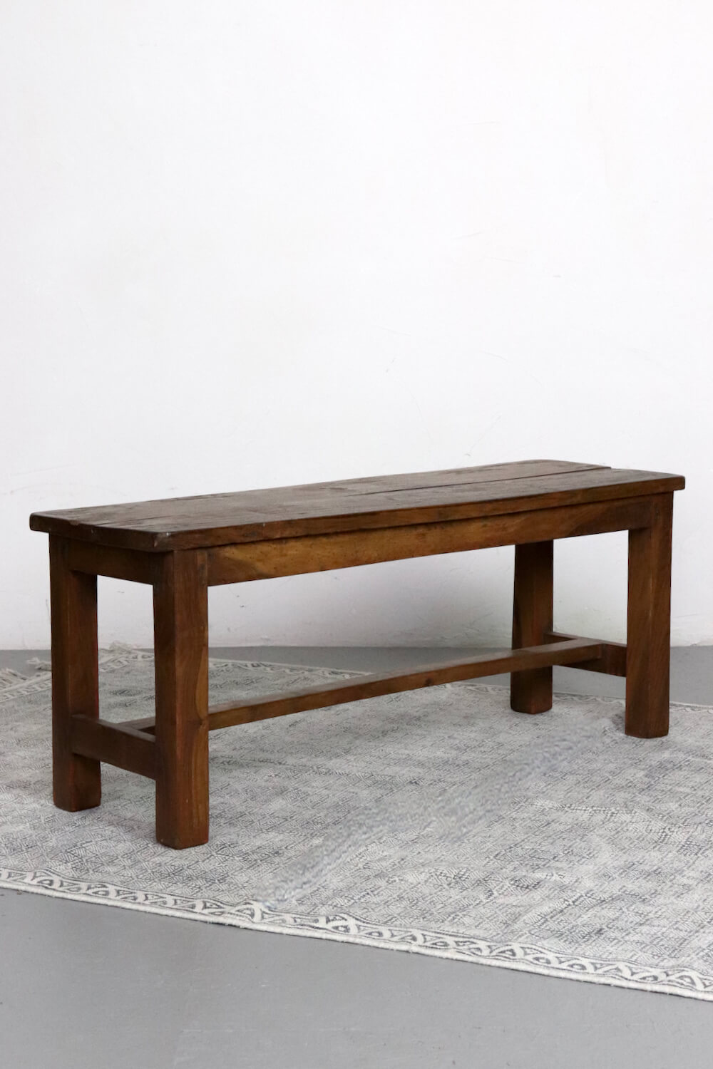 Old school bench India 90 cm