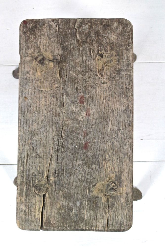 hocker aus holz rustikal Holzschemel antik rustikal