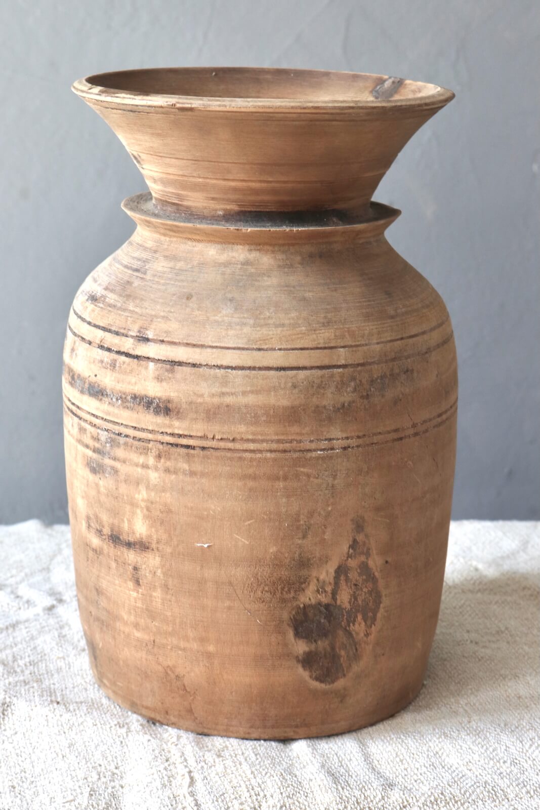Wooden pot Nepal, 29xø19