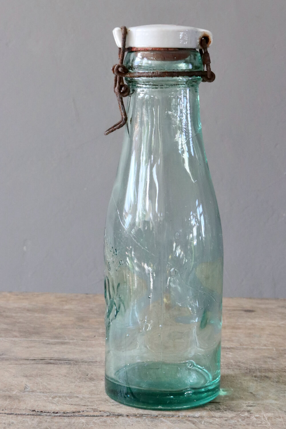 Milchflasche Glas antik