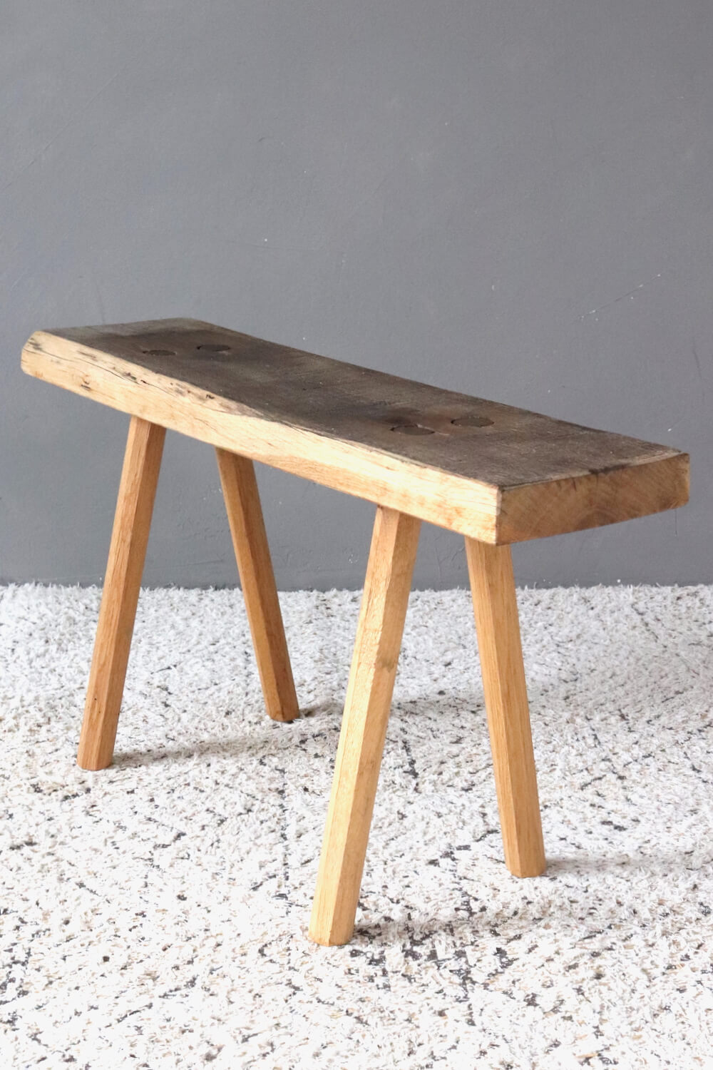 Derbe Holzbank aus Antikholz, 80 cm Derbe Holzbank aus Antikholz, 80 cm