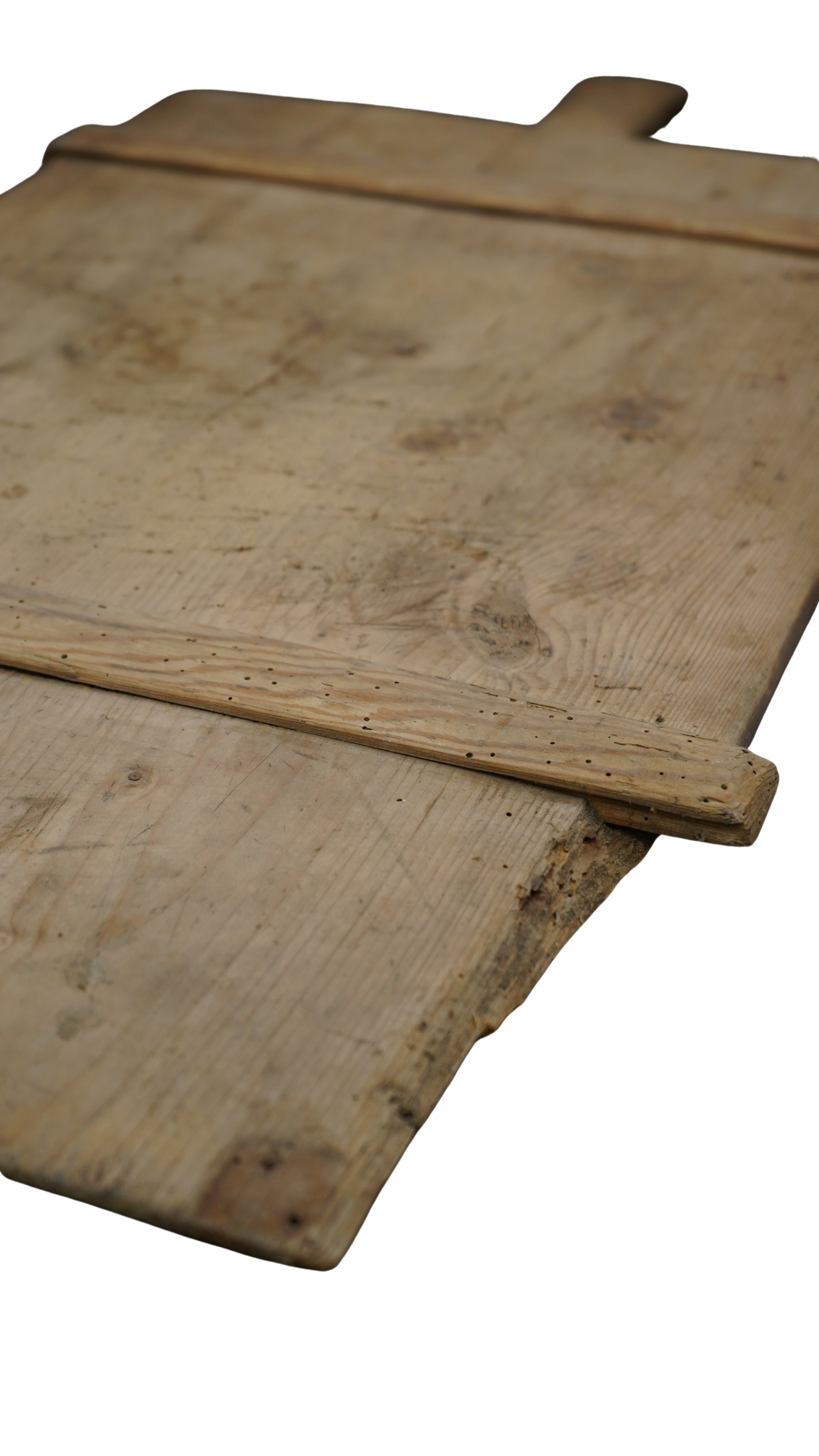Großes altes Backbrett aus Holz mit Griff