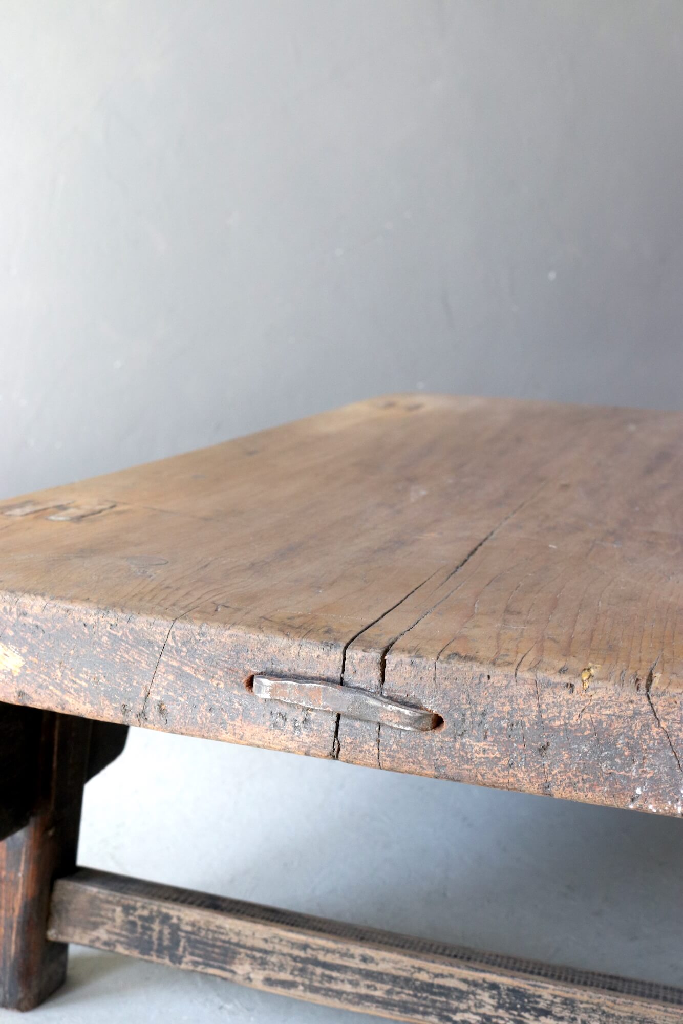 Holztisch China antik 27x85x50