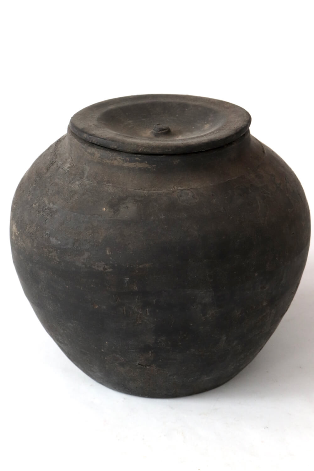 Alter chinesischer Tontopf mit Deckel, 18xø22