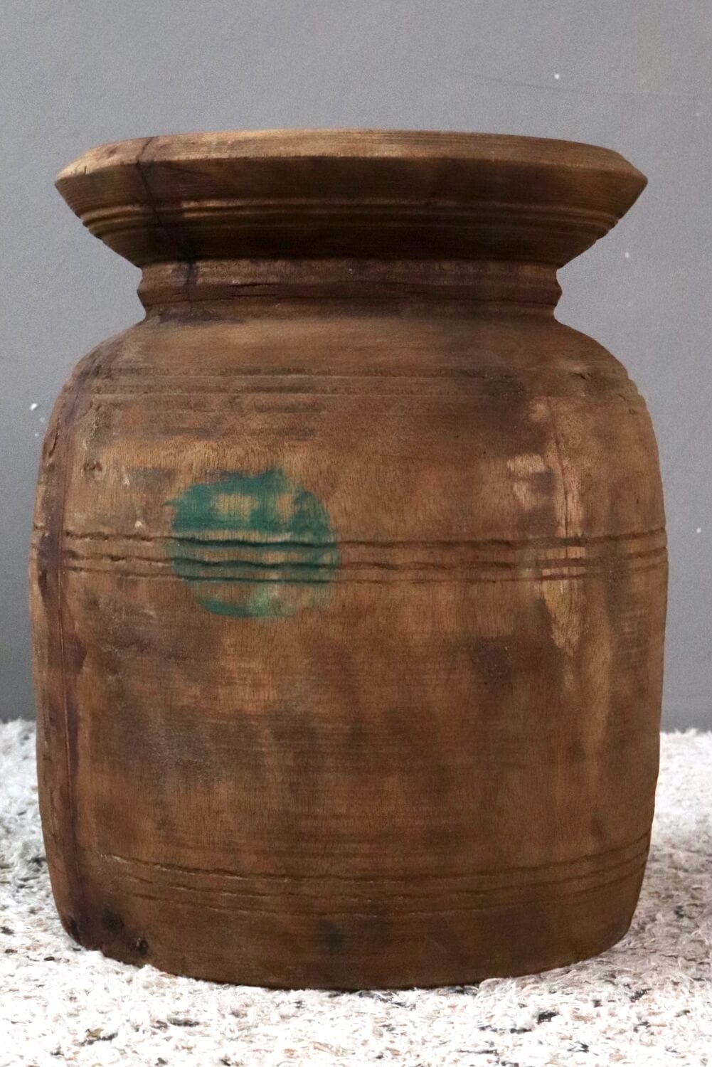 Antique vase from Nepal 37xø28 Antique vase from Nepal 37xø28