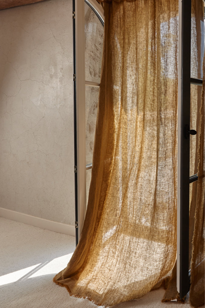 Linen curtain light pink