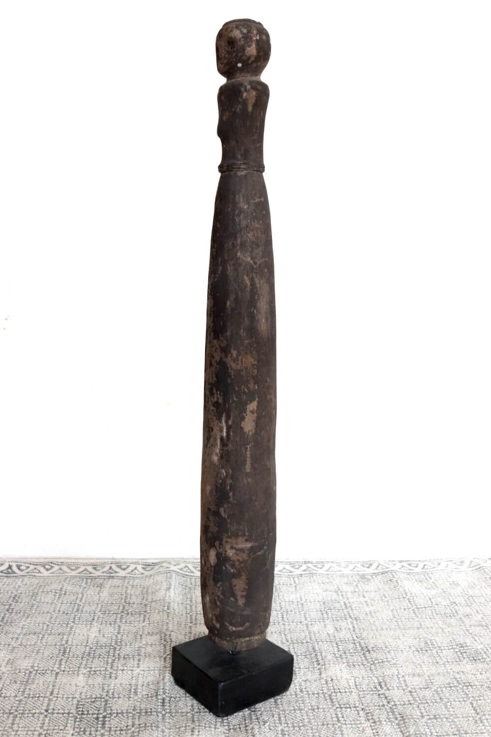 Primitive Art Statue Indonesien holzstatue auf sockel