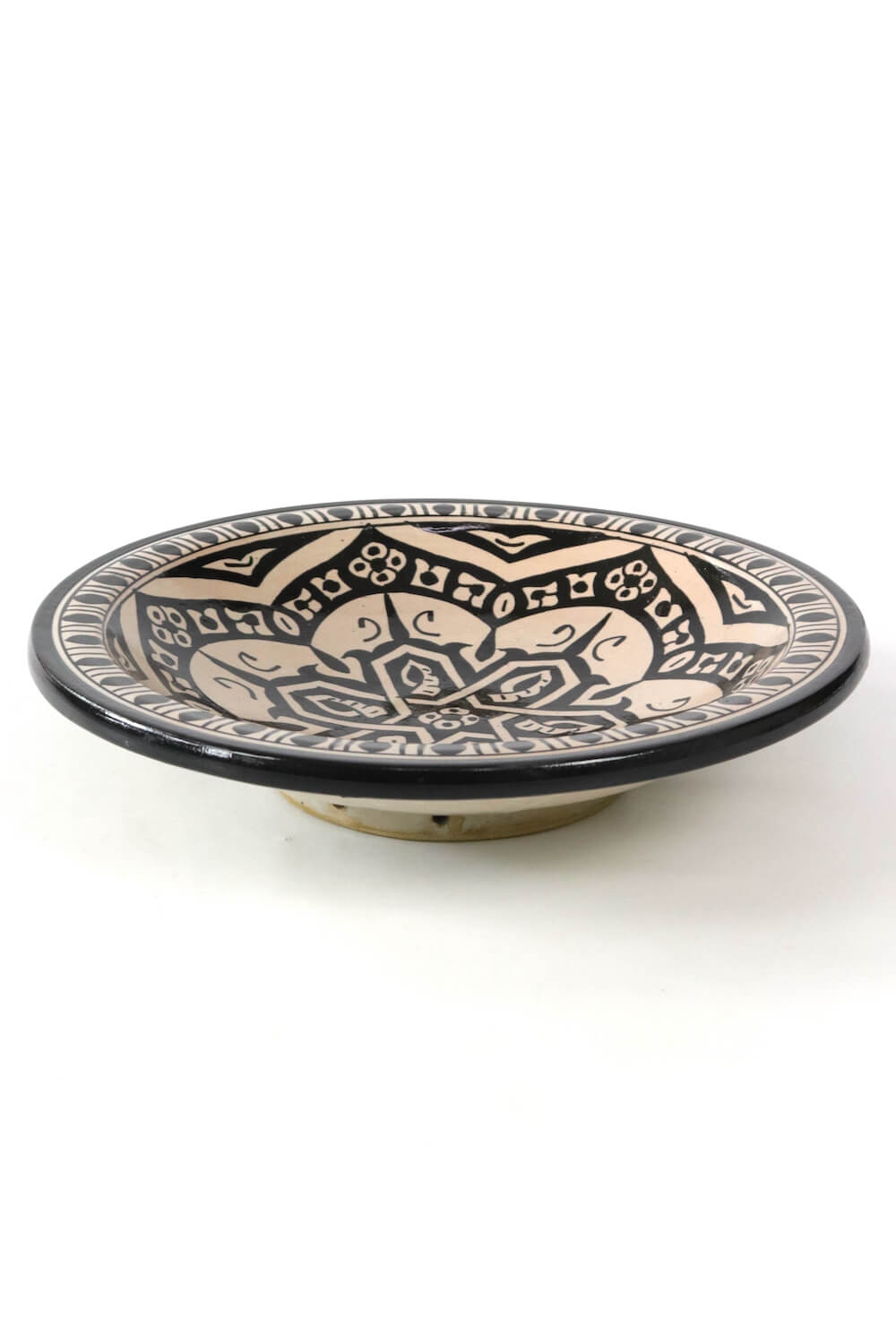 Keramik Teller mit schwarzen Ornamenten