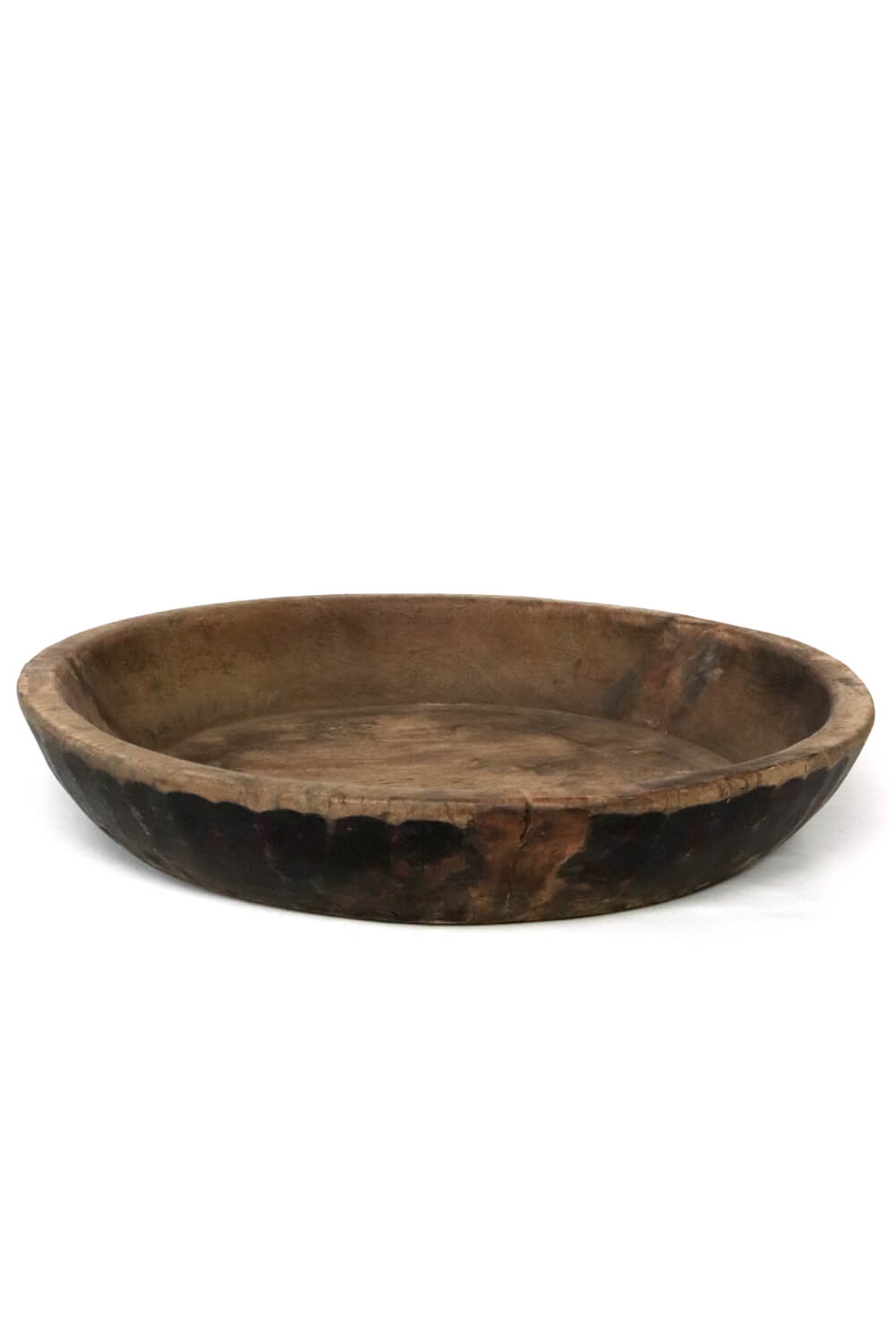 Hand-carved wooden bowl, ø 50 Hand-carved wooden bowl, ø 50