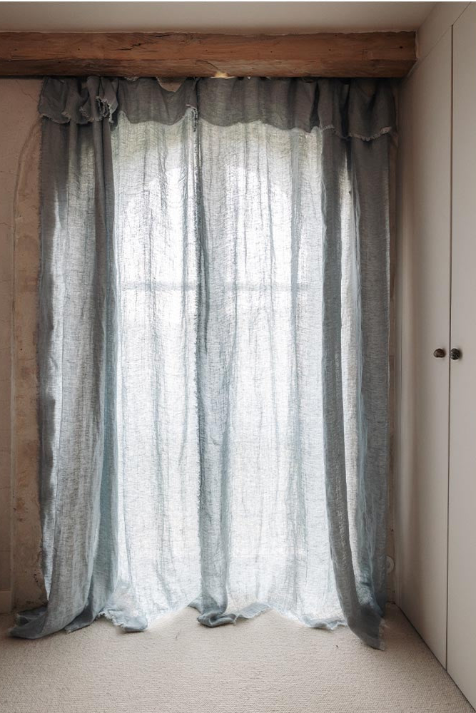 Linen curtain light pink