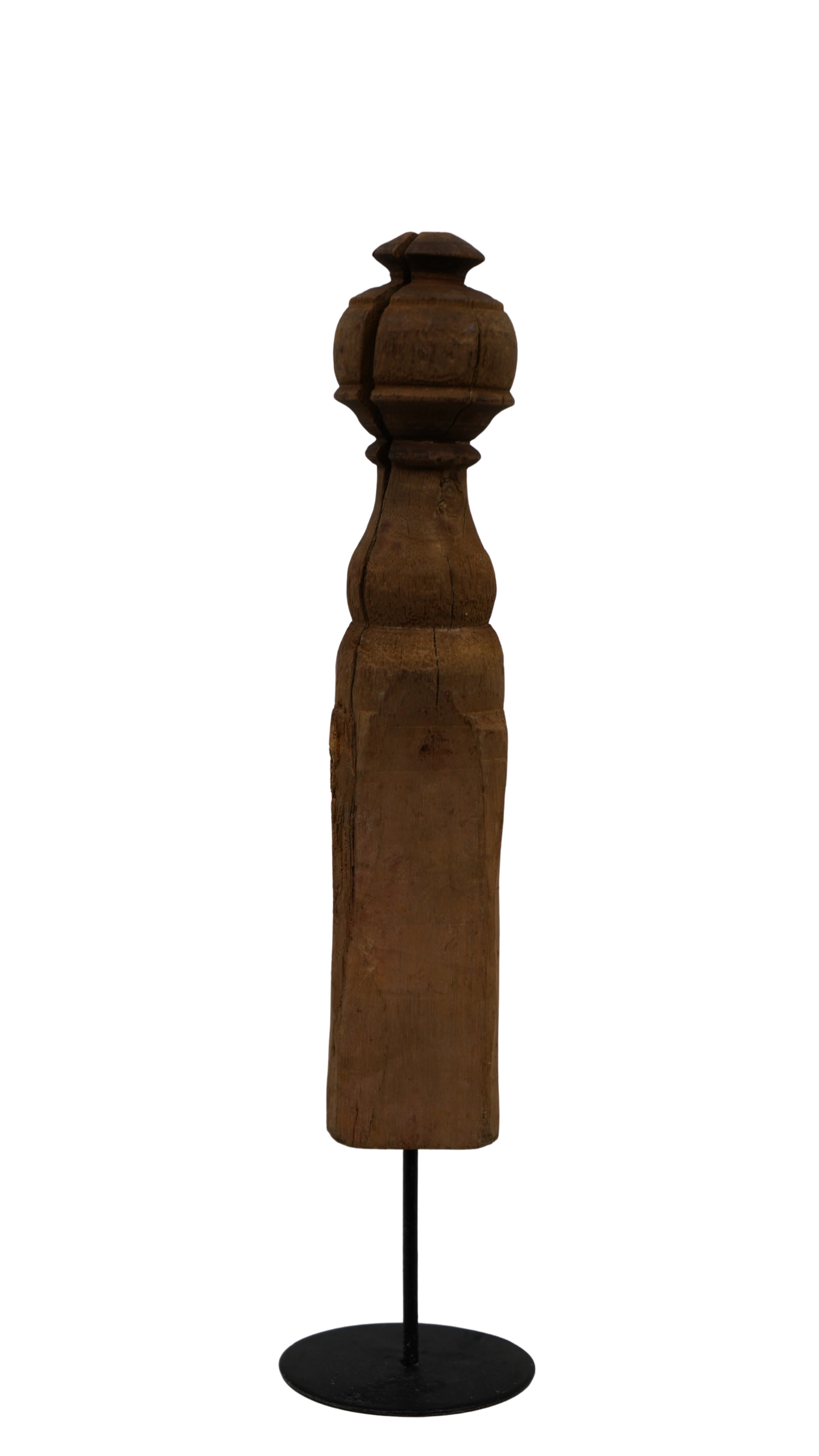 Holzfragment auf Standfuß - antik