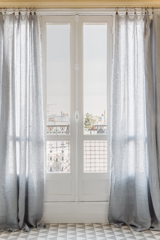 Linen curtain light pink