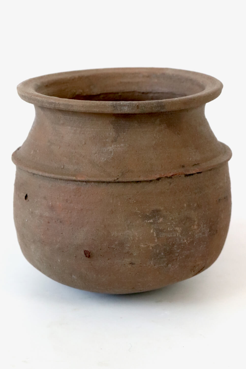 Antique clay pot, India,  10xø11