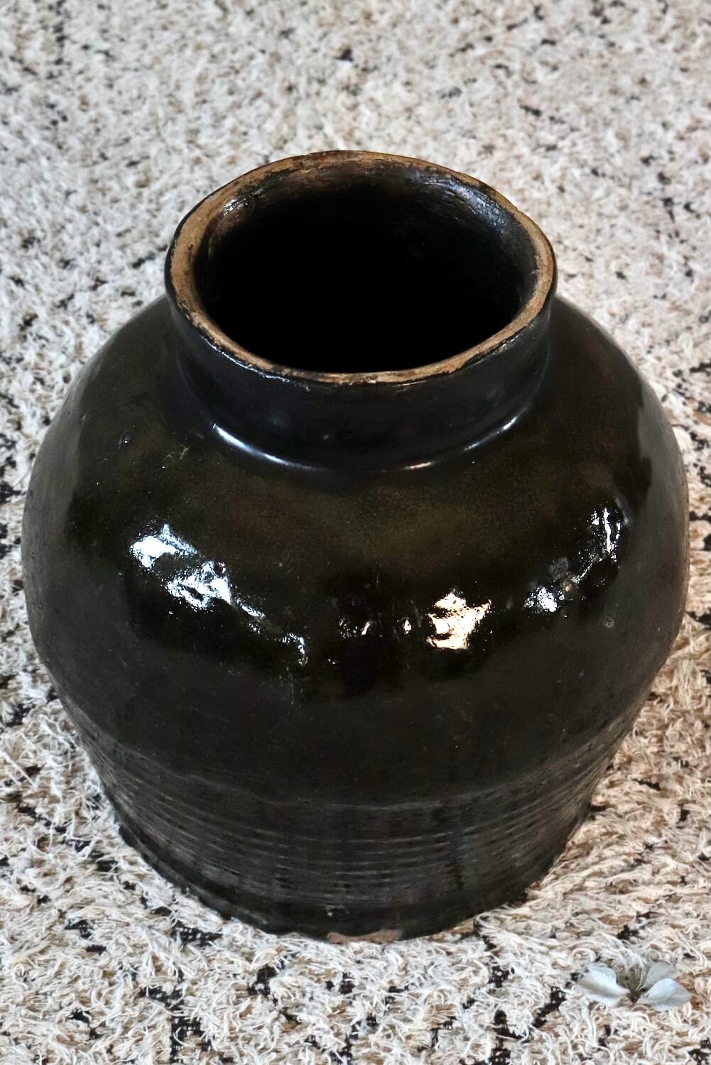 Rustic ceramic pot antique, China 27xø27