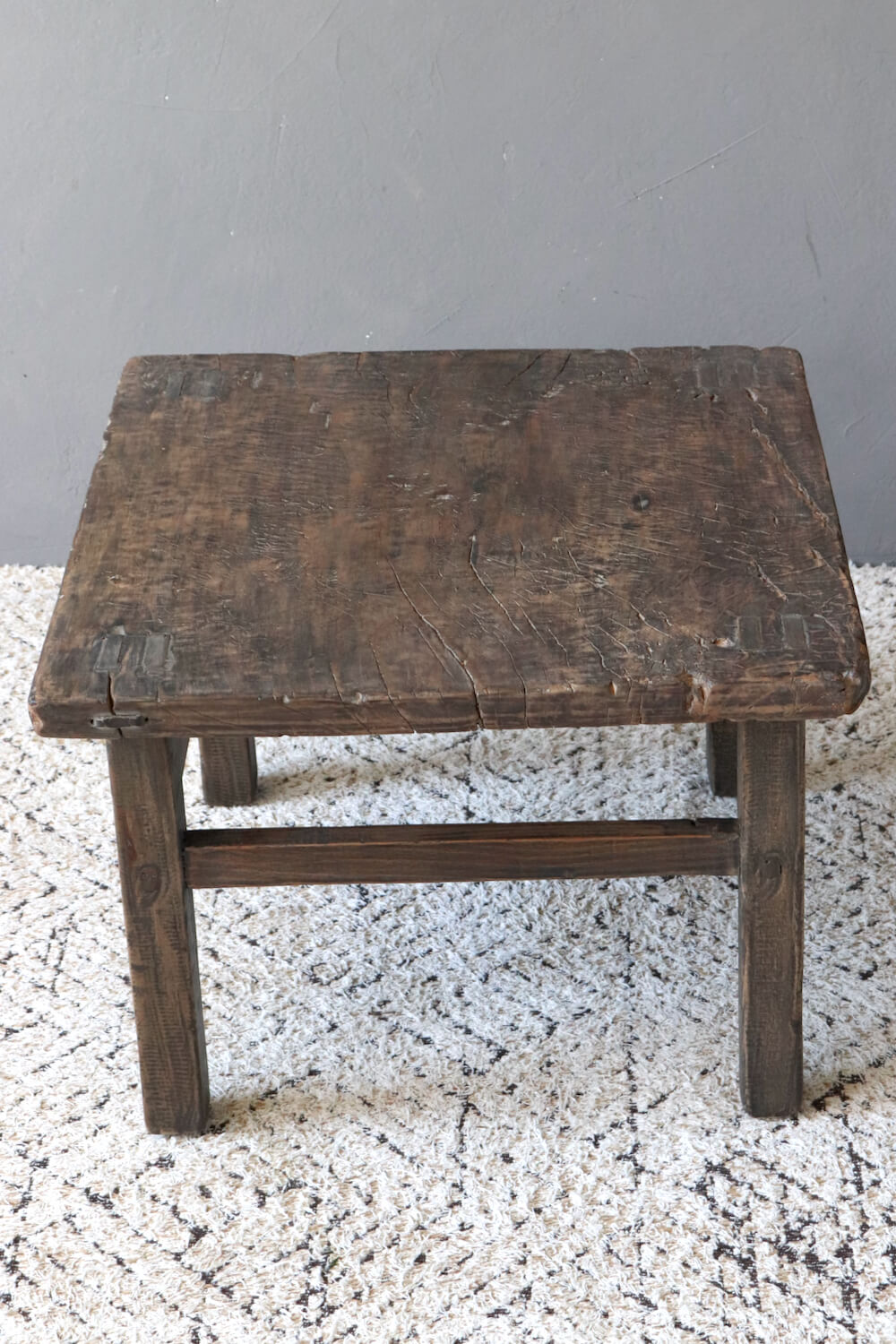 Beistelltisch China antik 42x57x57