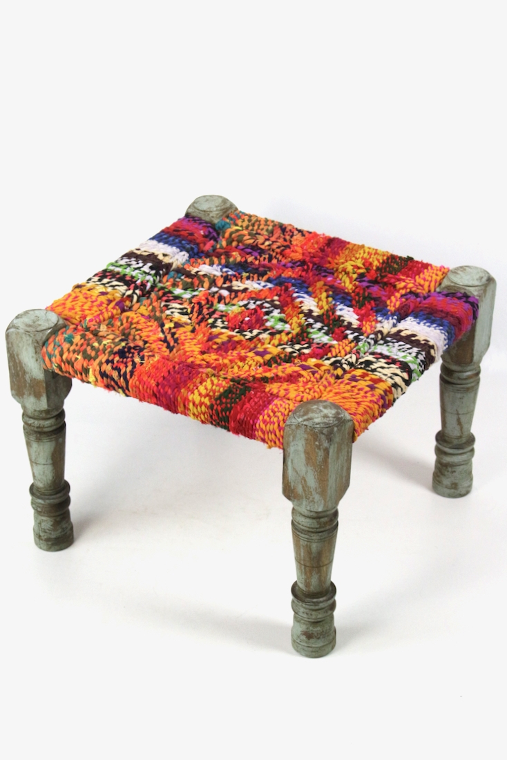 colorful indian stool, stool with wickerwork, colorful stool with wooden legs Bunter Hocker mit Stoff Geflecht
