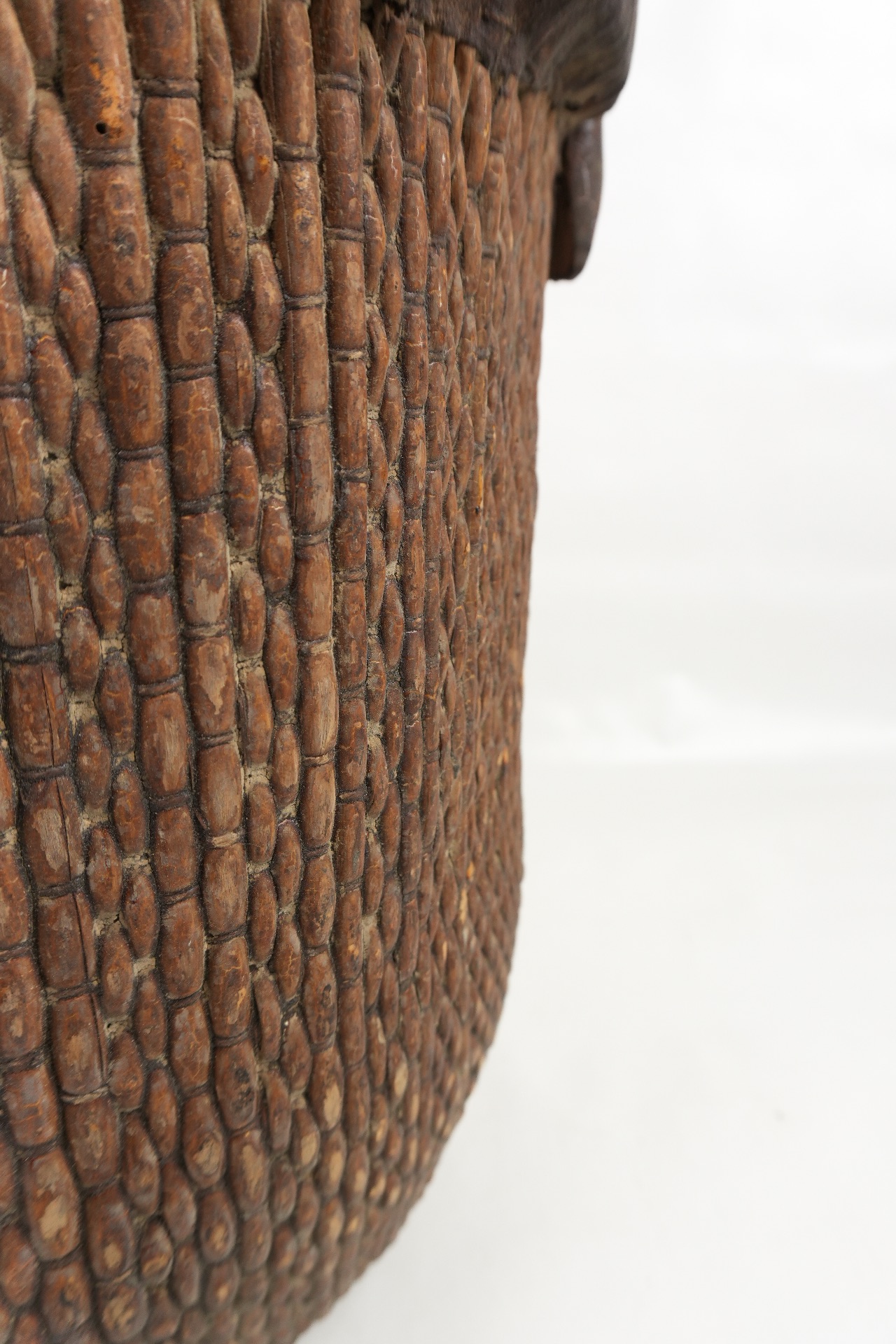 Big antique chinese reed basket, 60xø40
