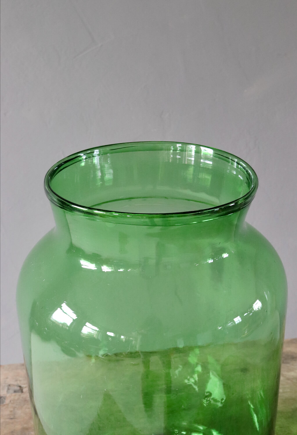 Glasvase groß mundgeblasen grün 15 L