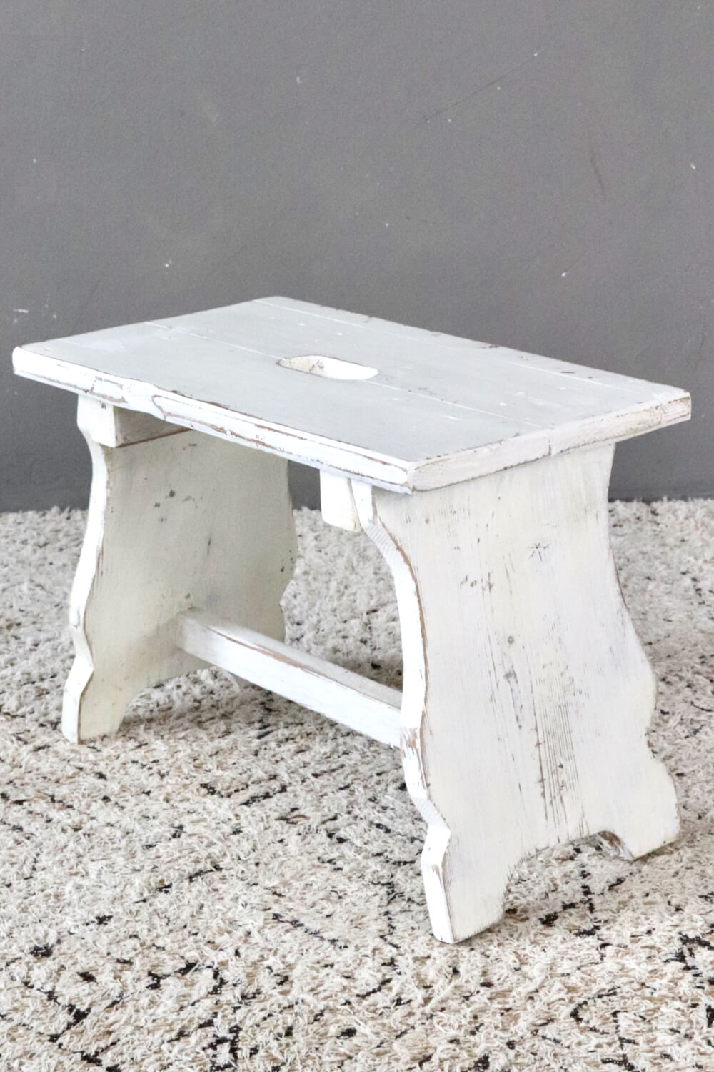 Shabby Holzschemel weiß