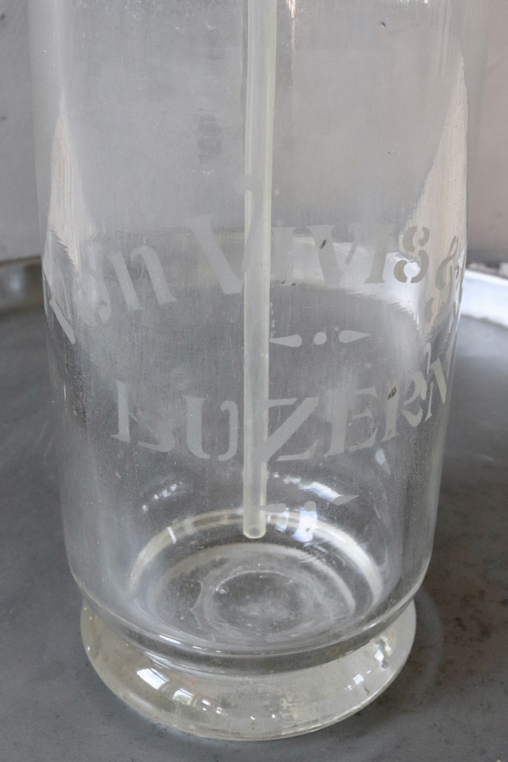 Vintage Soda bottle von Vivis Luzern