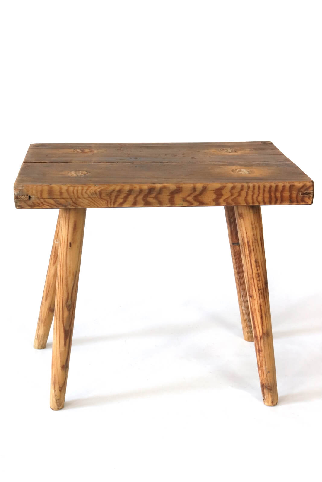 Alter Holzschemel rustikal