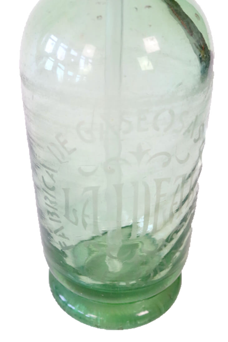 Alte Sodaflasche hellgrün